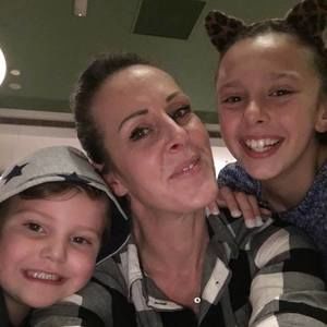 Meet your Posher, Leigh